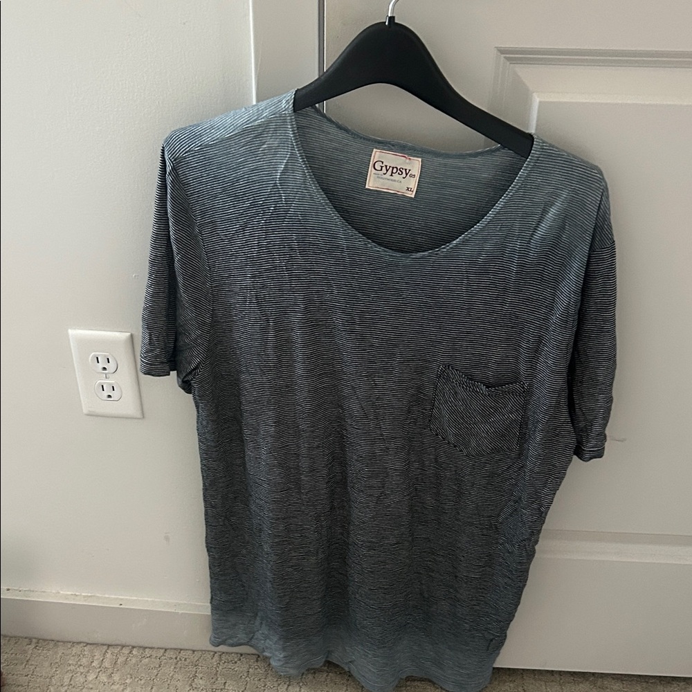 Gypsy 05 Striped Gray Short Sleeve Tee